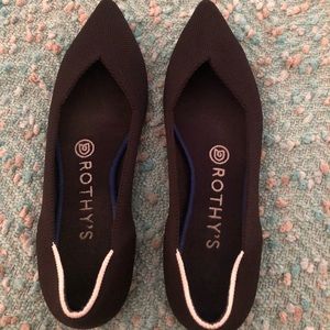 6.5 Rothy’s black point